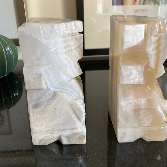 Book ends marble! Vintage! 70’s Carved, sculpture! Mexican warriors! - Picture 14 of 15